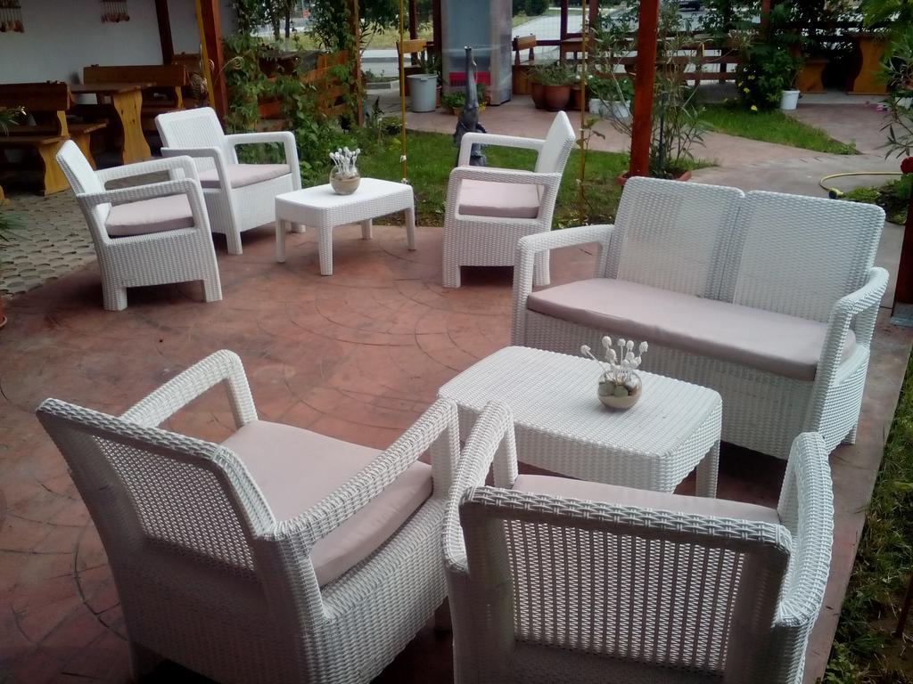 Alba Family Club Hotel Primorsko Exteriör bild